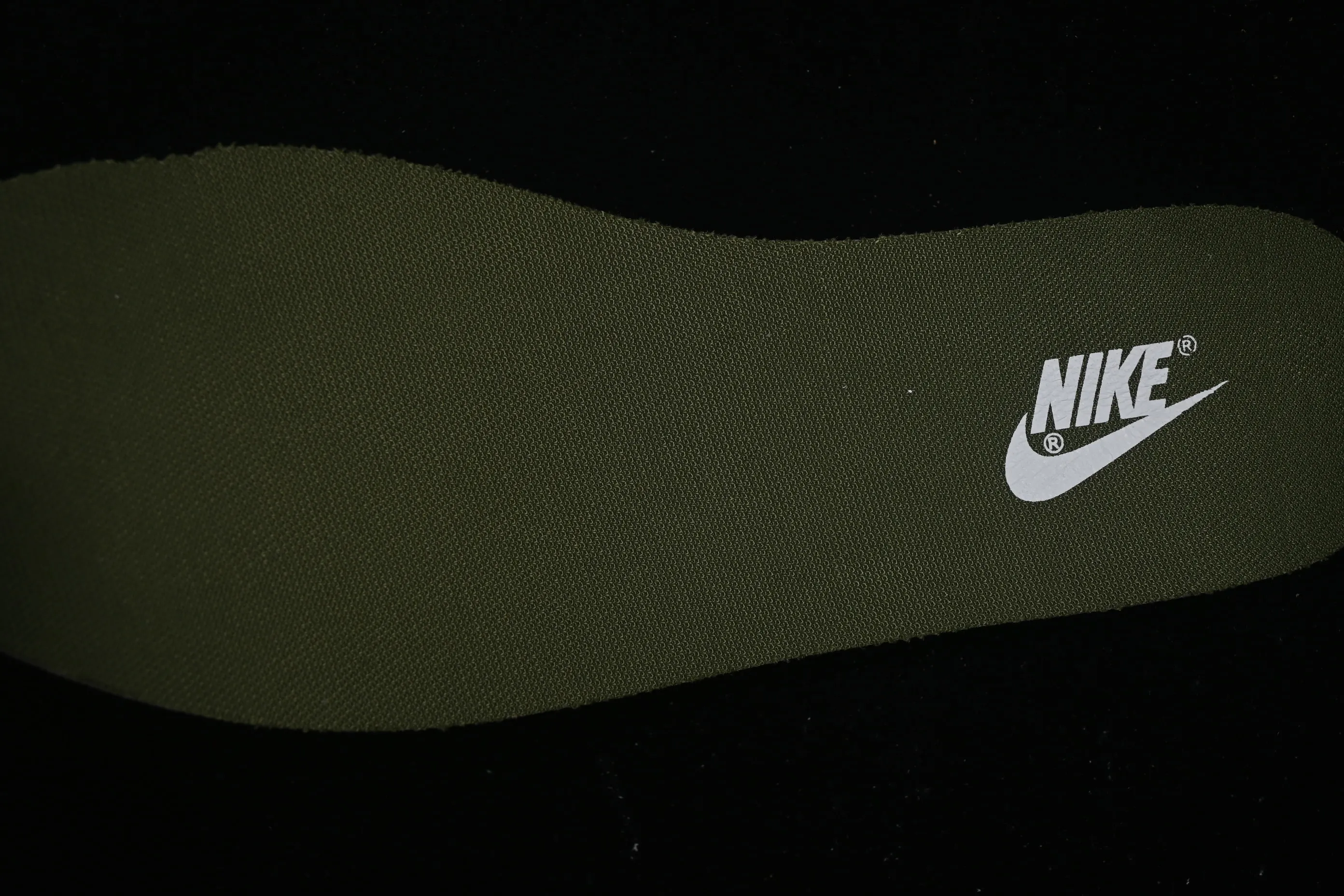All categories Nk SB Dunk Series Nk SB Dunk Low High-end customized low-top sneakers Nike SB Dunk Low straps Anniversary high-end customized low-top casual sneakers HF5441-102
